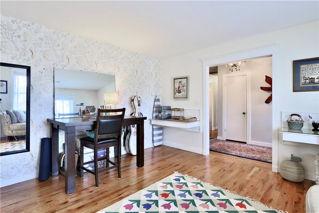 2342 N Winwood Drive, Fayetteville, AR 72703