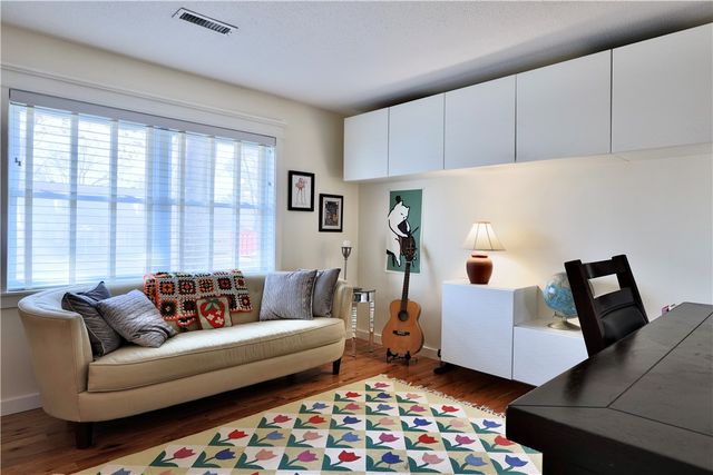 2342 N Winwood Drive, Fayetteville, AR 72703