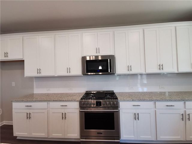 4376 Waxwing Street, Hoschton, GA 30548