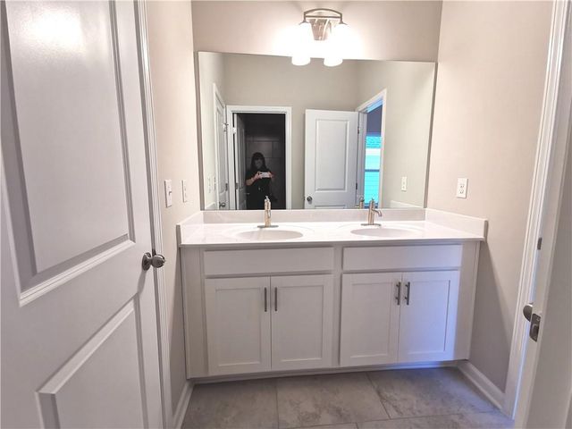 4376 Waxwing Street, Hoschton, GA 30548