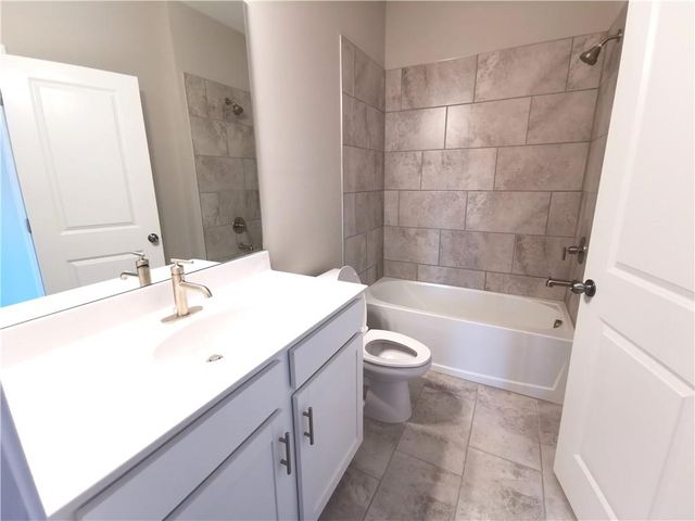 4376 Waxwing Street, Hoschton, GA 30548