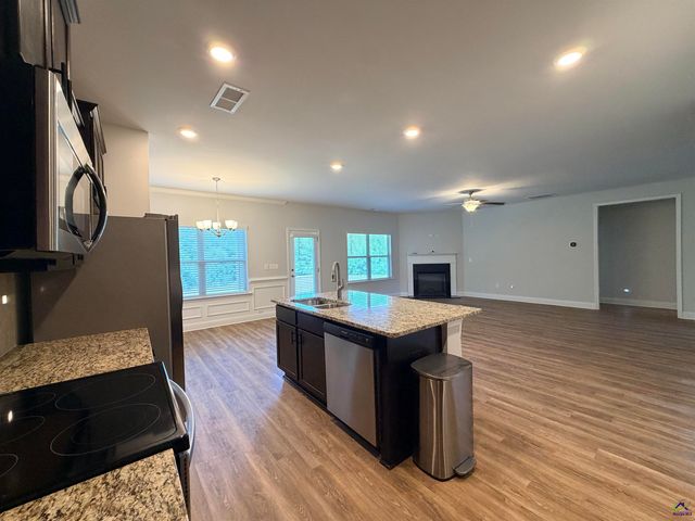 608 Britton Way, Macon, GA 31216