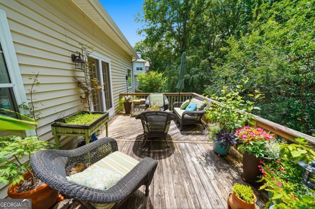 2085 Habersham Marina Road, Cumming, GA 30041