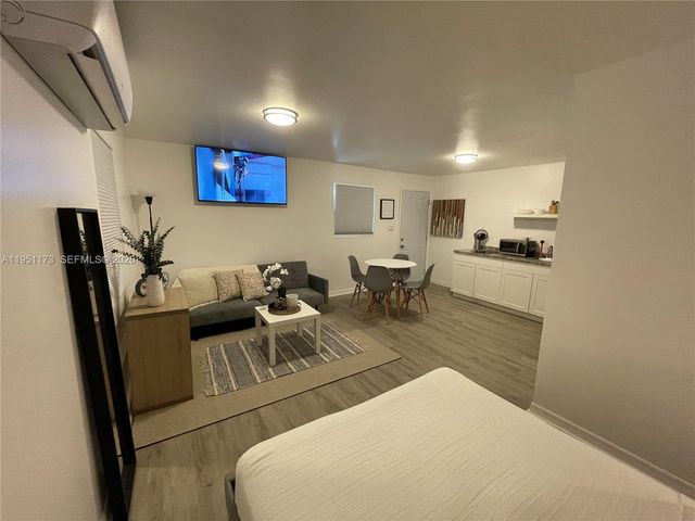 2993 SW 16th Ter, Miami, FL 33145