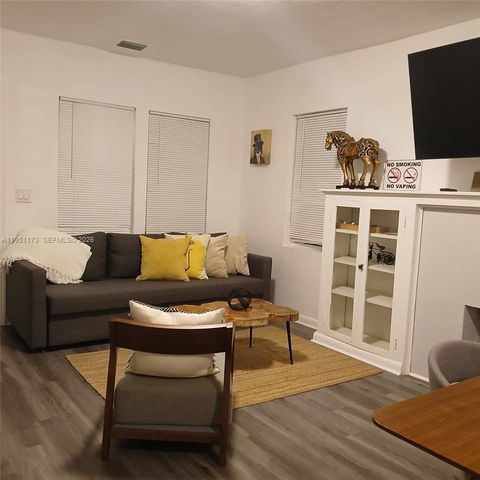 2993 SW 16th Ter, Miami, FL 33145