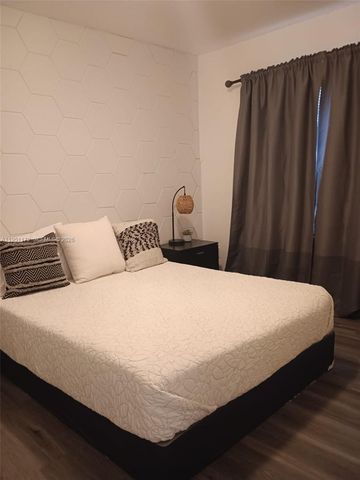 2993 SW 16th Ter, Miami, FL 33145