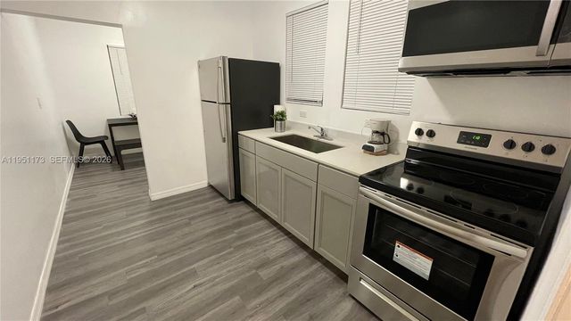 2993 SW 16th Ter, Miami, FL 33145