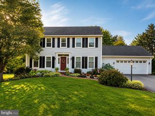 101 BARLEY CIR, Landisville, PA 17538