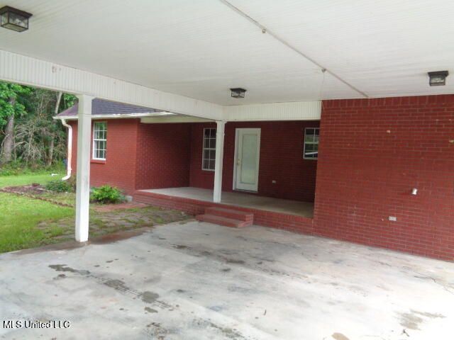 18700 Ms-63, Moss Point, MS 39562
