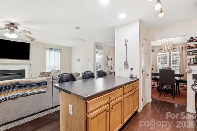 4008 Brandie Glen Road, Charlotte, NC 28269