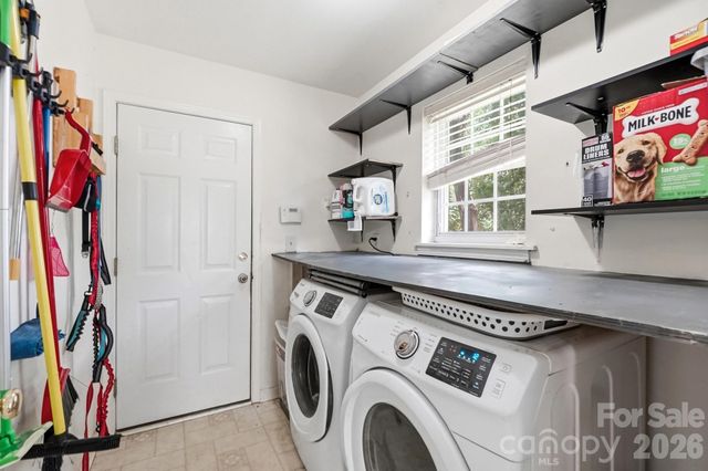 4008 Brandie Glen Road, Charlotte, NC 28269