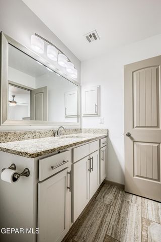 552 Paseo Dulce Avenue, El Paso, TX 79928