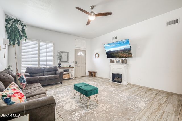 552 Paseo Dulce Avenue, El Paso, TX 79928