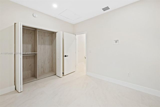 8511 NW 141st Ter 405, Miami Lakes, FL 33016