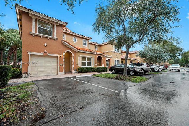 8511 NW 141st Ter 405, Miami Lakes, FL 33016