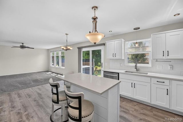 5082 Whispering Glen Trail, Holly, MI 48442