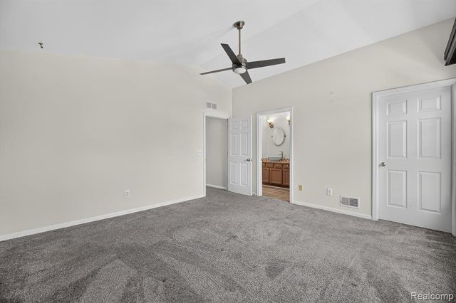5082 Whispering Glen Trail, Holly, MI 48442