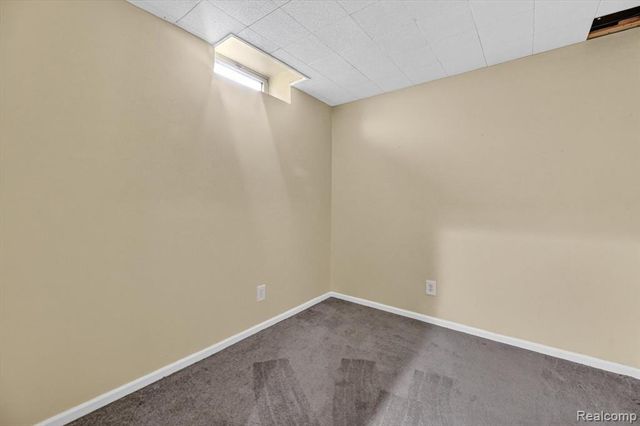 5082 Whispering Glen Trail, Holly, MI 48442