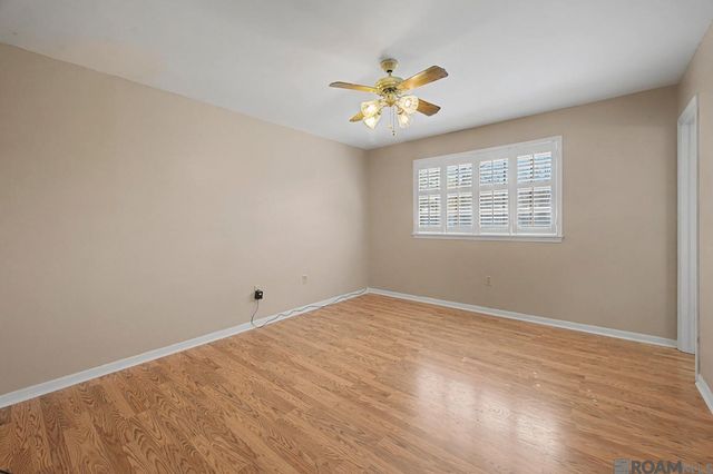 14418 Royal Oaks Ave, Baton Rouge, LA 70816