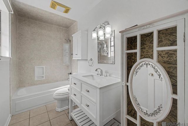 14418 Royal Oaks Ave, Baton Rouge, LA 70816