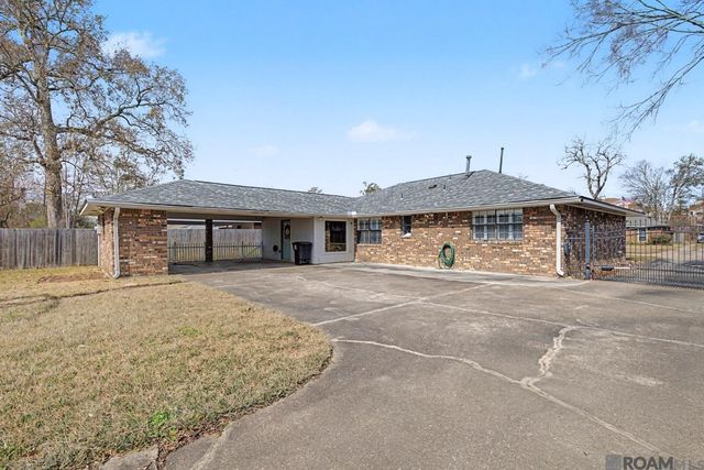 14418 Royal Oaks Ave, Baton Rouge, LA 70816