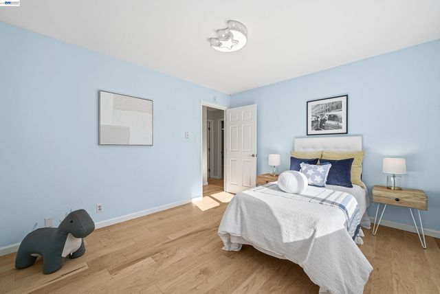 1621 Harvest Rd, Pleasanton, CA 94566