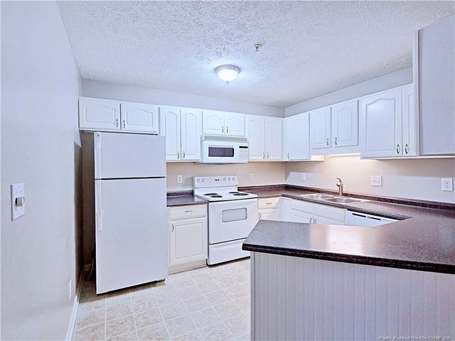 3355 Galleria Drive 26, Fayetteville, NC 28303