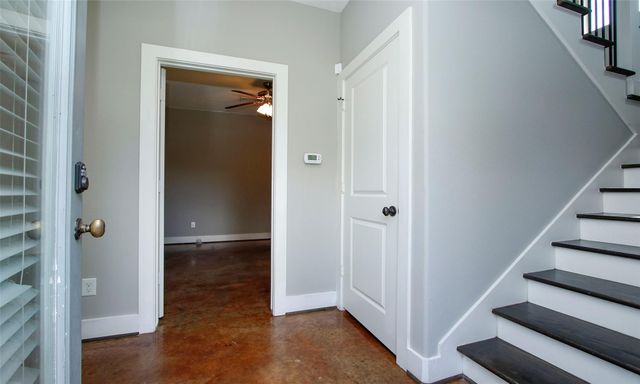 2911 Blodgett Street, Houston, TX 77004