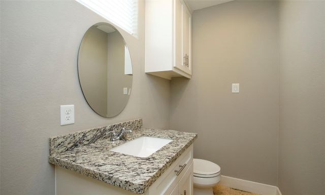 2911 Blodgett Street, Houston, TX 77004