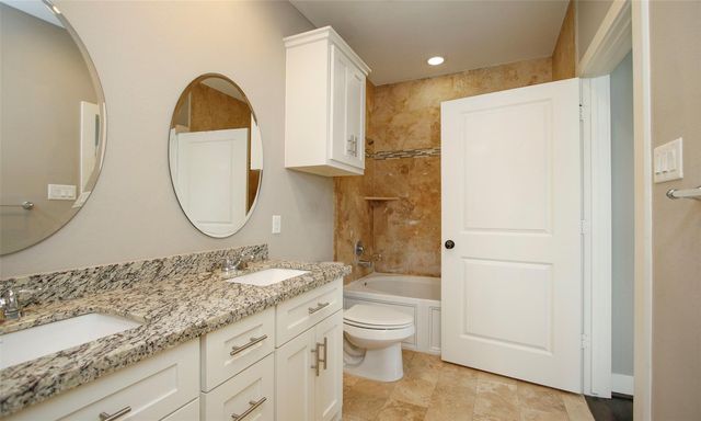 2911 Blodgett Street, Houston, TX 77004