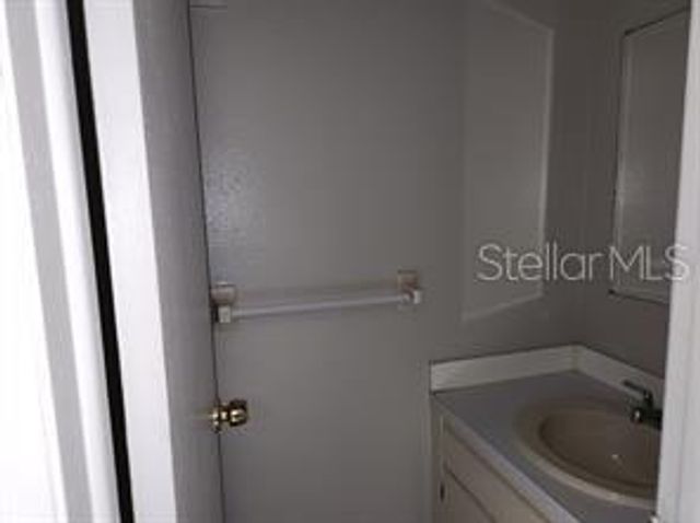 5507 POKEWEED COURT C, Tampa, FL 33617