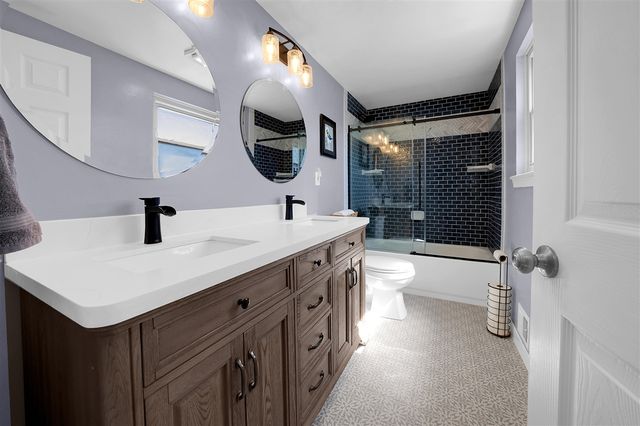 38202 Tottenham Road, Sterling Heights, MI 48312