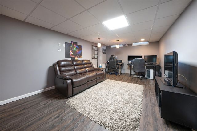 38202 Tottenham Road, Sterling Heights, MI 48312