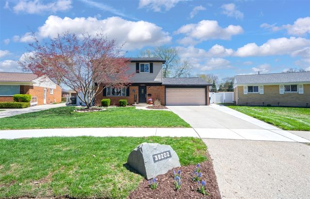 38202 Tottenham Road, Sterling Heights, MI 48312