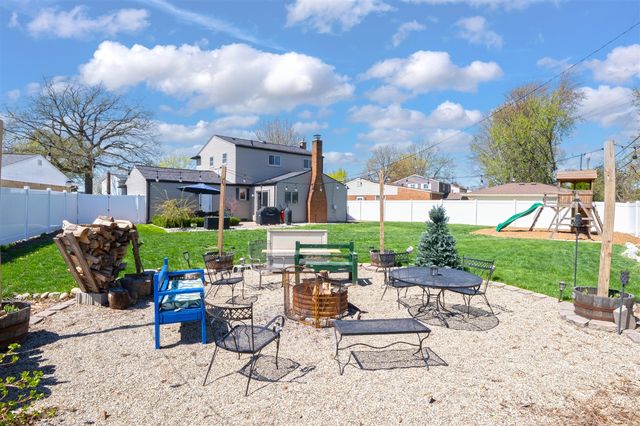 38202 Tottenham Road, Sterling Heights, MI 48312