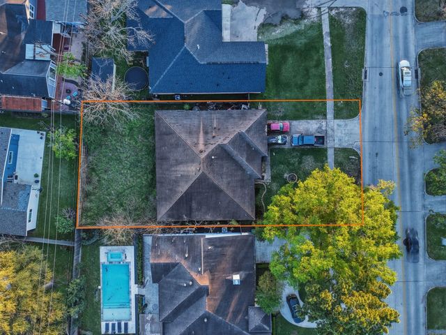 9765 Westview Drive, Houston, TX 77055