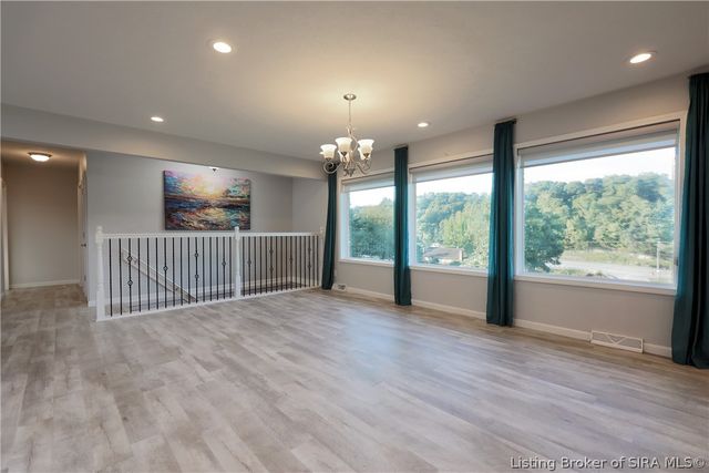 4630 Lakeview Drive, Floyds Knobs, IN 47119
