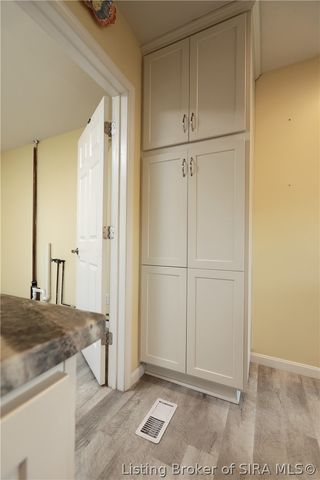 4630 Lakeview Drive, Floyds Knobs, IN 47119