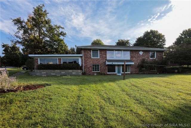 4630 Lakeview Drive, Floyds Knobs, IN 47119