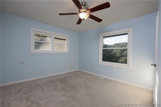 4630 Lakeview Drive, Floyds Knobs, IN 47119
