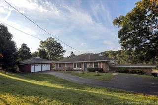4630 Lakeview Drive, Floyds Knobs, IN 47119