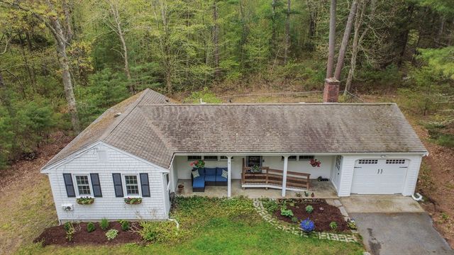 31 Maple, Plympton, MA 02367