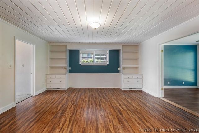 1619 S Carson Avenue, Tulsa, OK 74119