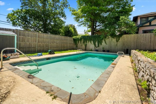 1619 S Carson Avenue, Tulsa, OK 74119