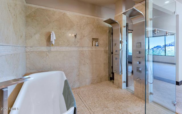5800 E Glen Drive, Paradise Valley, AZ 85253
