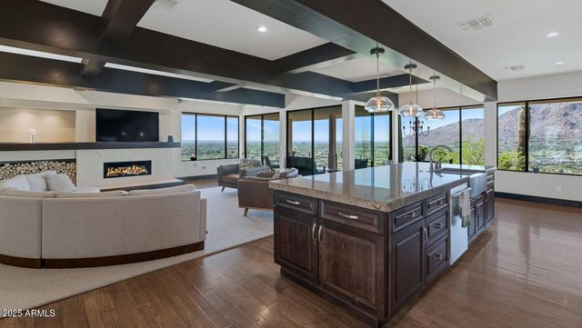 5800 E Glen Drive, Paradise Valley, AZ 85253