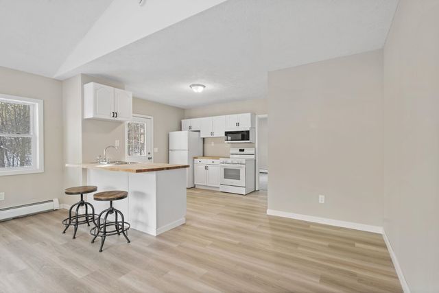 222 Milton Road, Rochester, NH 03868