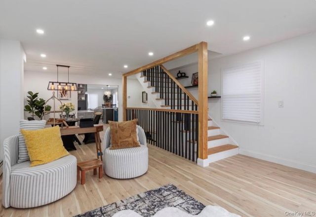 136-18 221st Street, Laurelton, NY 11413