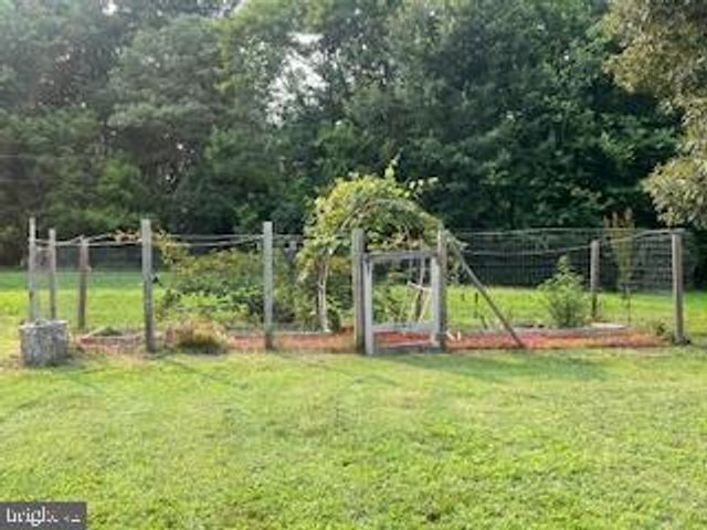 11064 DEMARR RD, White Plains, MD 20695