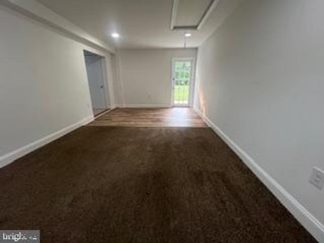 11064 DEMARR RD, White Plains, MD 20695